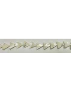 Nácar triángulo 18x16mm