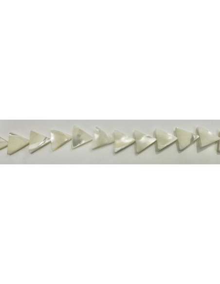 Nácar triángulo 18x16mm