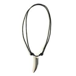 Hematite colmillo 2